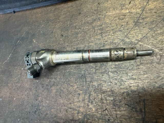 bontott SKODA OCTAVIA III Porlasztó (1 db)