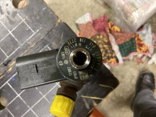 bontott SKODA OCTAVIA III Porlasztó (1 db)