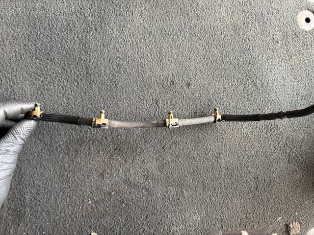 bontott SKODA OCTAVIA III Résolajcső