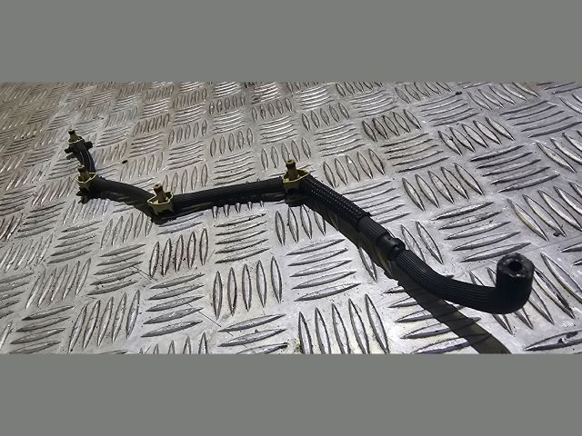 bontott SKODA OCTAVIA III Résolajcső