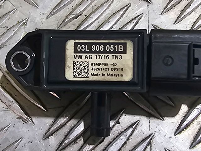 bontott SKODA OCTAVIA III Részecskeszűrő Nyomásérzékelő