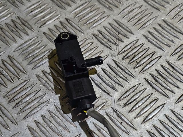 bontott SKODA OCTAVIA III Részecskeszűrő Nyomásérzékelő