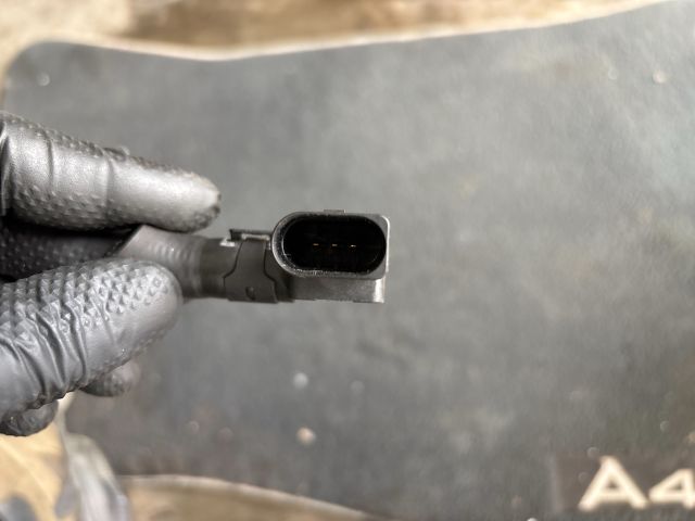 bontott SKODA OCTAVIA III Részecskeszűrő Nyomásérzékelő