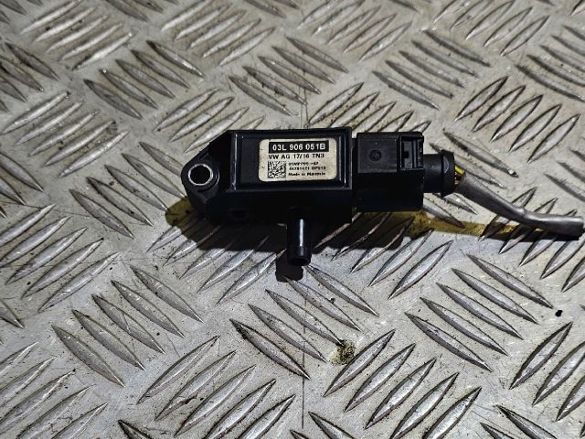 bontott SKODA OCTAVIA III Részecskeszűrő Nyomásérzékelő