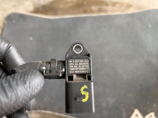 bontott SKODA OCTAVIA III Részecskeszűrő Nyomásérzékelő