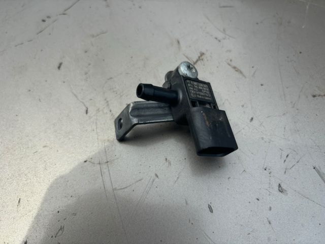 bontott SKODA OCTAVIA III Szívócső Nyomásérzékelő