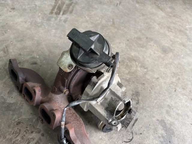 bontott SKODA OCTAVIA III Turbó