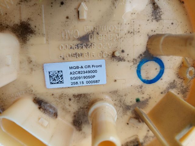 bontott SKODA OCTAVIA III Üzemanyag Szivattyú