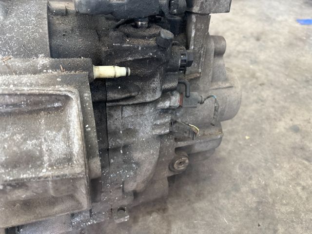 bontott SKODA OCTAVIA III Váltó (Mechanikus)