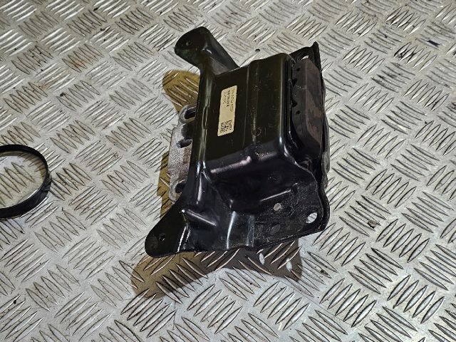 bontott SKODA OCTAVIA III Váltó Tartó Bak (Pozíciófüggetlen)