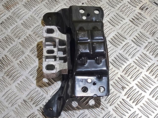 bontott SKODA OCTAVIA III Váltó Tartó Bak (Pozíciófüggetlen)