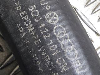 bontott SKODA OCTAVIA III Vízcső