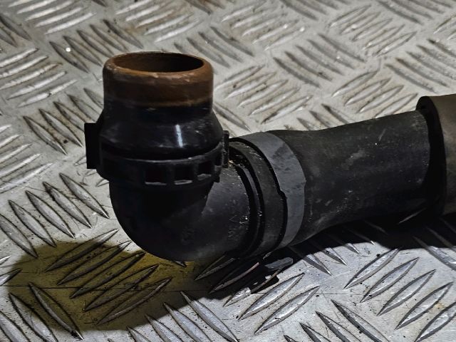 bontott SKODA OCTAVIA III Vízcső