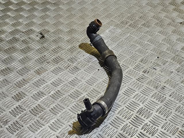 bontott SKODA OCTAVIA III Vízcső