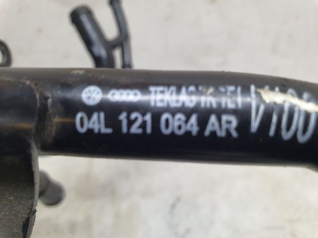 bontott SKODA OCTAVIA III Vízcső