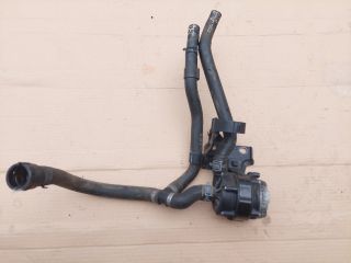 bontott SKODA OCTAVIA III Vízpumpa