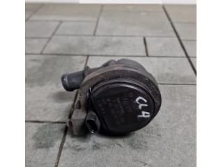 bontott SKODA OCTAVIA III Vízpumpa