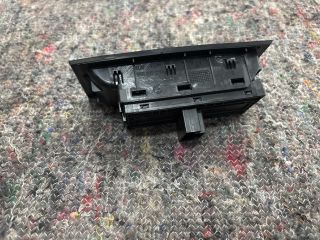 bontott SKODA OCTAVIA III Ablakemelő Kapcsoló Négyes / Kettes