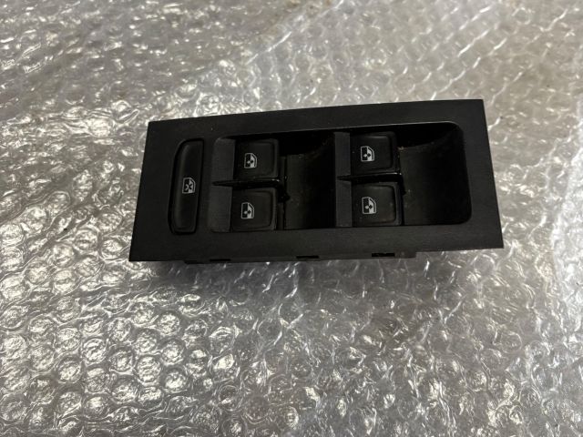 bontott SKODA OCTAVIA III Ablakemelő Kapcsoló Négyes / Kettes