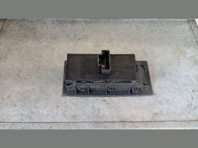 bontott SKODA OCTAVIA III Ablakemelő Kapcsoló Négyes / Kettes