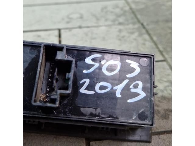 bontott SKODA OCTAVIA III Ablakemelő Kapcsoló Négyes / Kettes