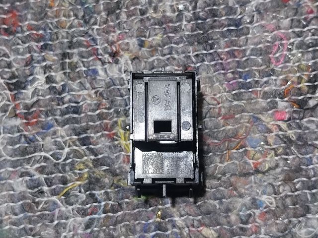 bontott SKODA OCTAVIA III Ablakemelő Kapcsoló (Pozíciófüggetlen)