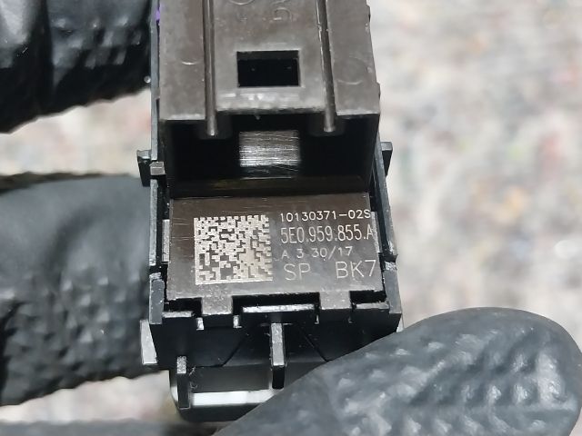 bontott SKODA OCTAVIA III Ablakemelő Kapcsoló (Pozíciófüggetlen)