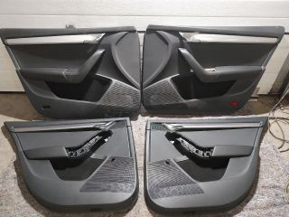 bontott SKODA OCTAVIA III Ajtó Kárpit Szett