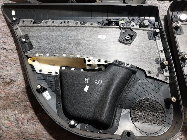 bontott SKODA OCTAVIA III Ajtó Kárpit Szett