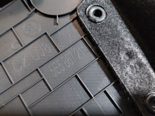 bontott SKODA OCTAVIA III Ajtó Kárpit Szett