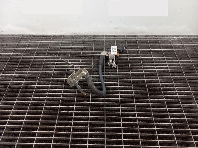 bontott SKODA OCTAVIA III Akkumulátor Saru