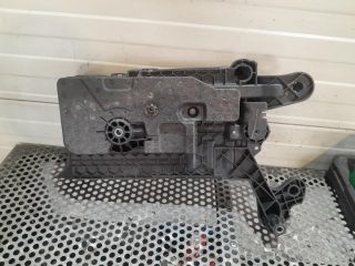 bontott SKODA OCTAVIA III Akkumulátor Tartó