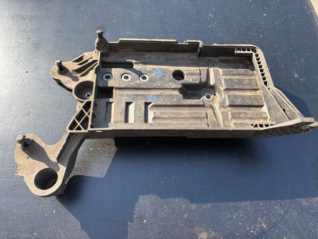 bontott SKODA OCTAVIA III Akkumulátor Tartó