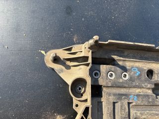 bontott SKODA OCTAVIA III Akkumulátor Tartó