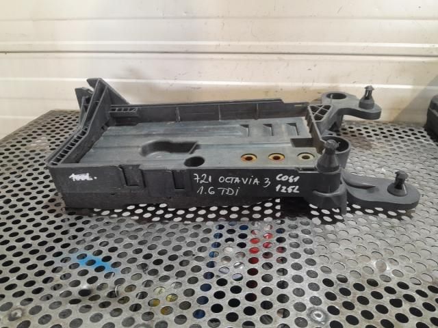 bontott SKODA OCTAVIA III Akkumulátor Tartó