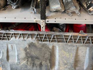 bontott SKODA OCTAVIA III Alsó Motorburkolat