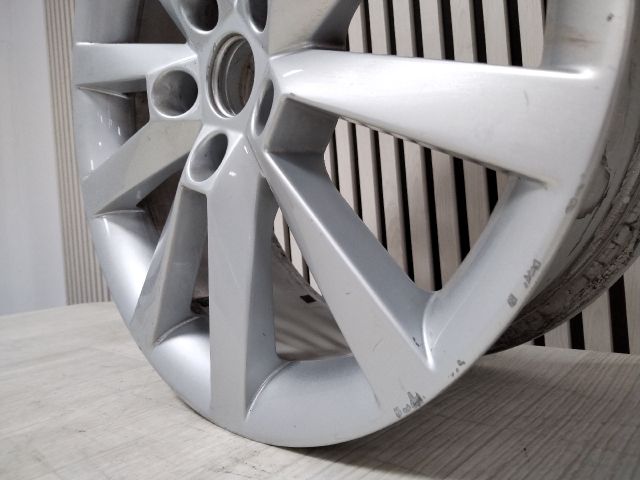 bontott SKODA OCTAVIA III Alufelni (1 db)