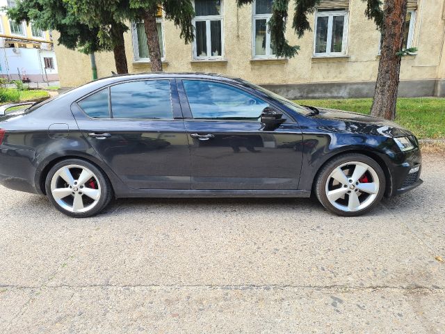 bontott SKODA OCTAVIA III Alufelni Szett Gumival