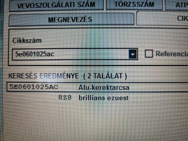 bontott SKODA OCTAVIA III Alufelni Szett Gumival