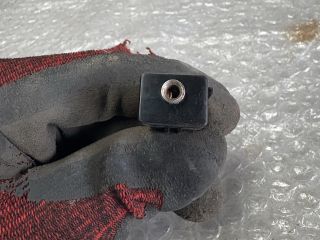 bontott SKODA OCTAVIA III AUX Csatlakozó