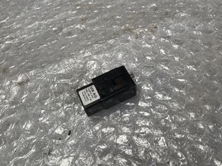 bontott SKODA OCTAVIA III AUX Csatlakozó