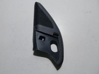 bontott SKODA OCTAVIA III Bal A Oszlop Hangszóró Burkolat