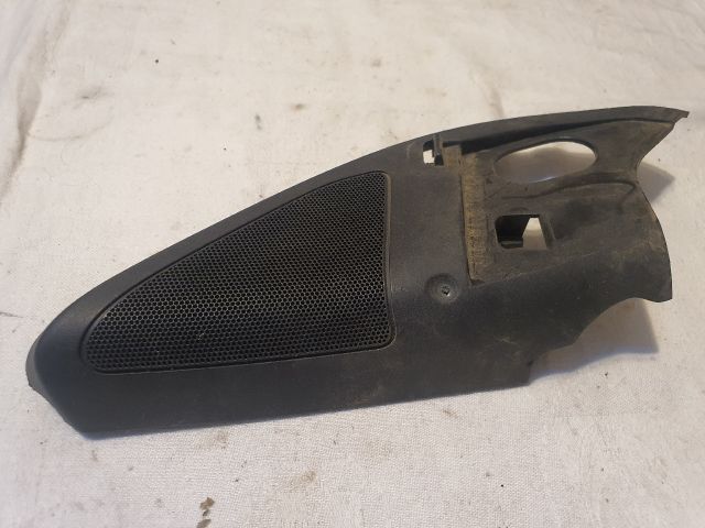 bontott SKODA OCTAVIA III Bal A Oszlop Hangszóró Burkolat