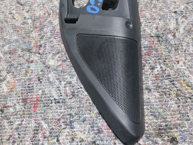 bontott SKODA OCTAVIA III Bal A Oszlop Hangszóró Burkolat