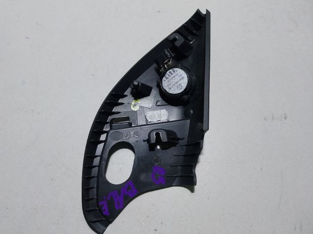 bontott SKODA OCTAVIA III Bal A Oszlop Hangszóró Burkolat