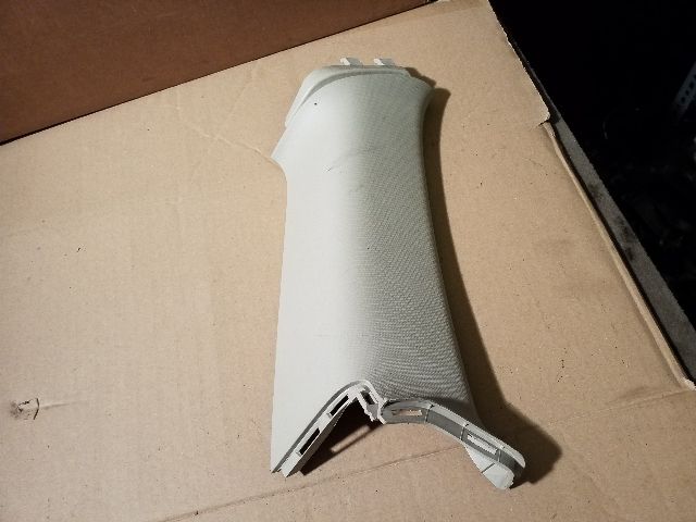 bontott SKODA OCTAVIA III Bal C Oszlop Burkolat