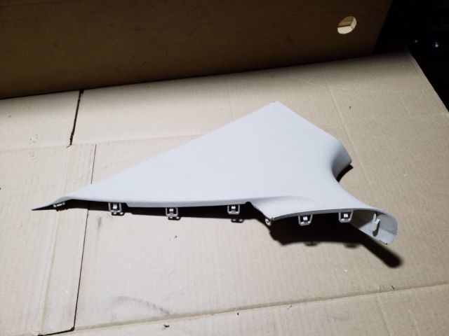 bontott SKODA OCTAVIA III Bal C Oszlop Burkolat