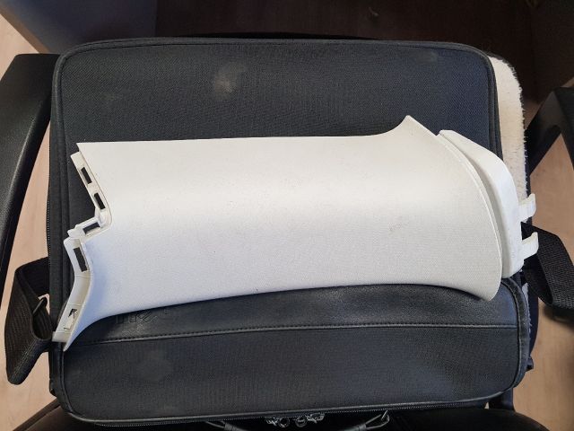 bontott SKODA OCTAVIA III Bal C Oszlop Burkolat