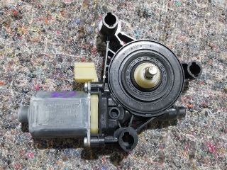 bontott SKODA OCTAVIA III Bal első Ablakemelő Motor