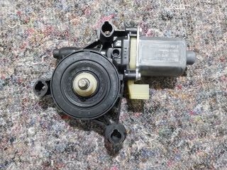 bontott SKODA OCTAVIA III Bal első Ablakemelő Motor